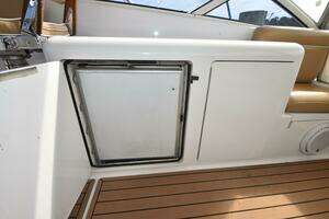 2003 Viking 45 Express thumbnail 18