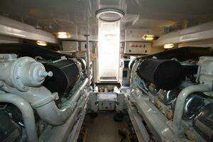 2003 Viking 45 Express thumbnail 58