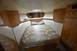 2003 Viking 45 Express thumbnail 31