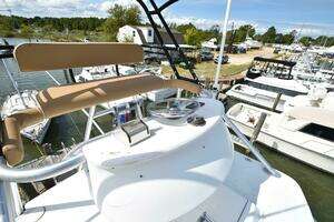 2003 Viking 45 Express thumbnail 41