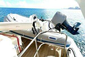 2008 Viking Princess 67 Flybridge thumbnail 15