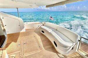 2008 Viking Princess 67 Flybridge thumbnail 3