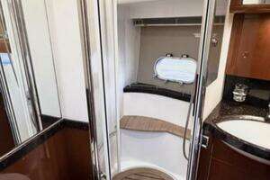 2008 Viking Princess 67 Flybridge thumbnail 12