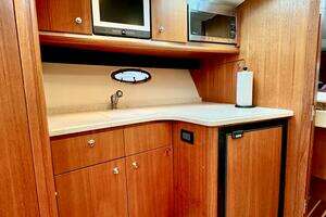 2007 Tiara Yachts 3600 Open thumbnail 28