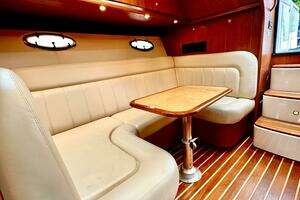 2007 Tiara Yachts 3600 Open thumbnail 24
