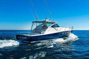  2020 Tiara Yachts 4300 Open Yacht For Sale in Plymouth WI
