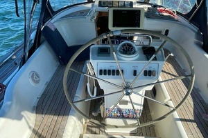 2003 Oyster Yachts thumbnail 4