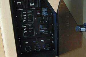 2013 Boston Whaler 370 Outrage thumbnail 28