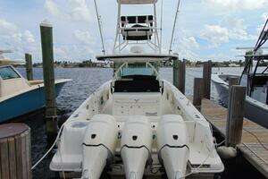 2013 Boston Whaler 370 Outrage thumbnail 8