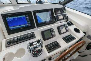 2007 Tiara Yachts 4200 Open thumbnail 33