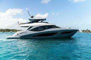 2024 Aquitalia Yachts Flybridge thumbnail 5