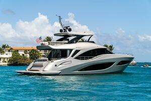 2024 Aquitalia Yachts Flybridge thumbnail 1