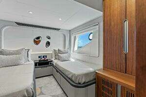 2024 Aquitalia Yachts Flybridge thumbnail 43