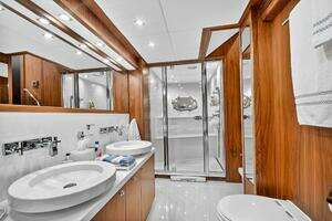 2010 Sunseeker 40m thumbnail 17