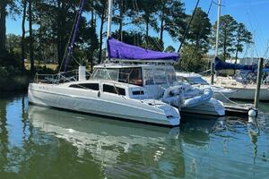 Watts Up Doc 38ft Maine Cat Yacht For Sale
