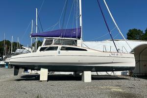 Watts Up Doc 38ft Maine Cat Yacht For Sale