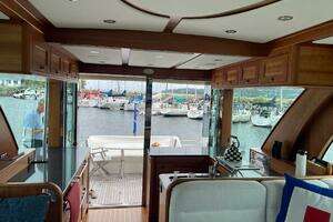 2021 Sabre 58 Salon Express thumbnail 9