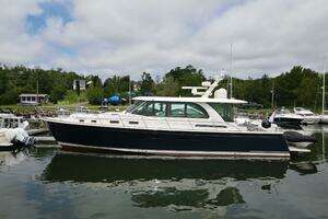 2021 Sabre 58 Salon Express thumbnail 1