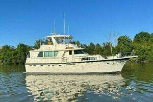 1984 Hatteras 53 Extended Deck Motor Yacht thumbnail 1