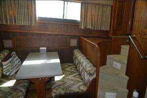1984 Hatteras 53 Extended Deck Motor Yacht thumbnail 16