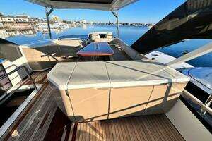 2020 Fairline Squadron thumbnail 67