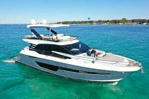2020 Fairline Squadron thumbnail 1