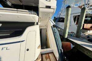 2020 Fairline Squadron thumbnail 85