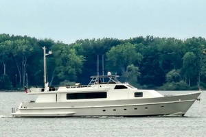 PIER PRESSURE 94ft Inace Yacht For Sale