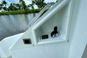 2020 Cruisers Yachts 50 Cantius thumbnail 44