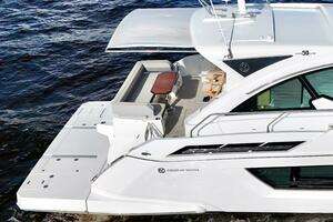 2020 Cruisers Yachts 50 Cantius thumbnail 53