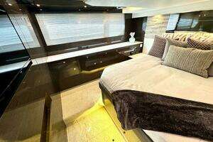 2020 Cruisers Yachts 50 Cantius thumbnail 27