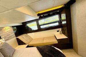 2020 Cruisers Yachts 50 Cantius thumbnail 26