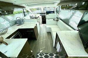 2020 Cruisers Yachts 50 Cantius thumbnail 3