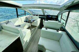 2020 Cruisers Yachts 50 Cantius thumbnail 19