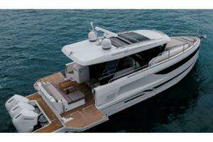 2025 Wellcraft 44 Explorer thumbnail 2