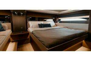 2025 Wellcraft 44 Explorer thumbnail 5