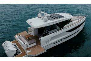 2025 Wellcraft 44 Explorer thumbnail 2