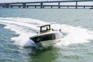  2022 Chris-Craft Catalina 34 Yacht For Sale in Miami FL