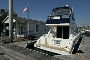 2007 Sea Ray 36 Sedan Bridge thumbnail 9