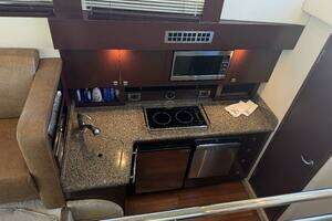 2007 Sea Ray 36 Sedan Bridge thumbnail 31