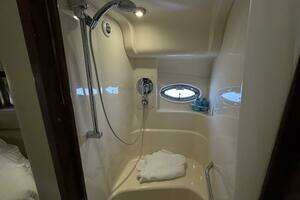2007 Sea Ray 36 Sedan Bridge thumbnail 40