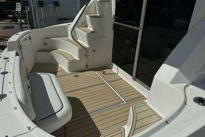 2007 Sea Ray 36 Sedan Bridge thumbnail 12