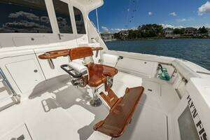 2008 Cabo 43 Convertible thumbnail 22