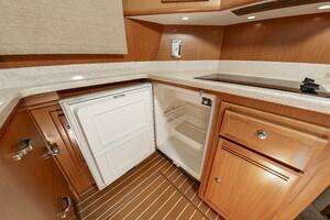 2008 Cabo 43 Convertible thumbnail 35
