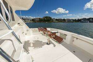 2008 Cabo 43 Convertible thumbnail 16