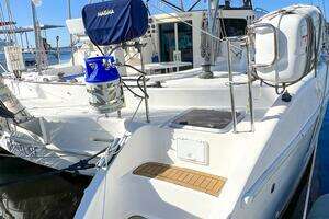 2010 Broadblue 435 thumbnail 20