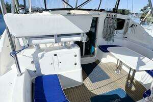 2010 Broadblue 435 thumbnail 27