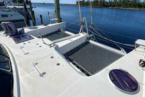 2010 Broadblue 435 thumbnail 72