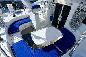 2010 Broadblue 435 thumbnail 25