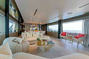 2024 Custom Line Navetta 33 thumbnail 61